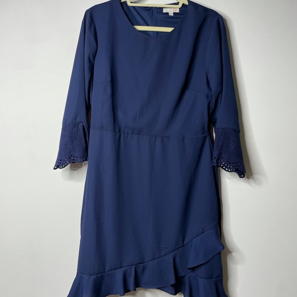 GB Navy Blue 3/4 Sleeve Lined Dress Large (Junior's)
